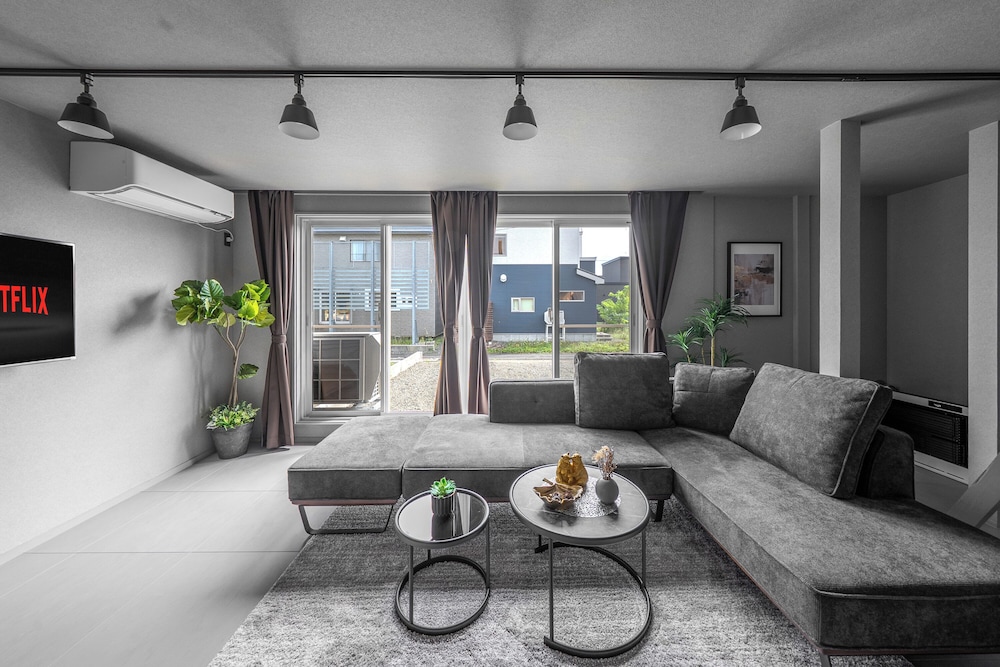 SNOWGARDEN YIG STAY