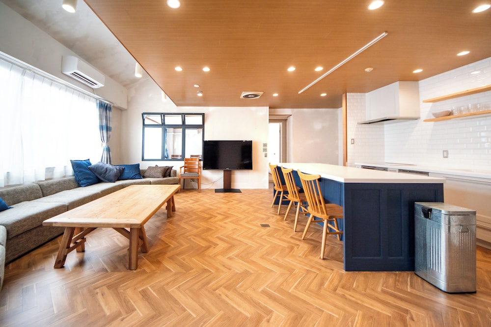 LIVE HEART House