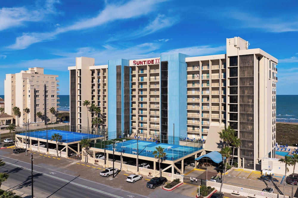 Gulf-front 2BR w/ Resort Amenities, Beach Access
