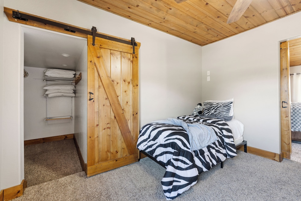 Zebra Retreat Compound