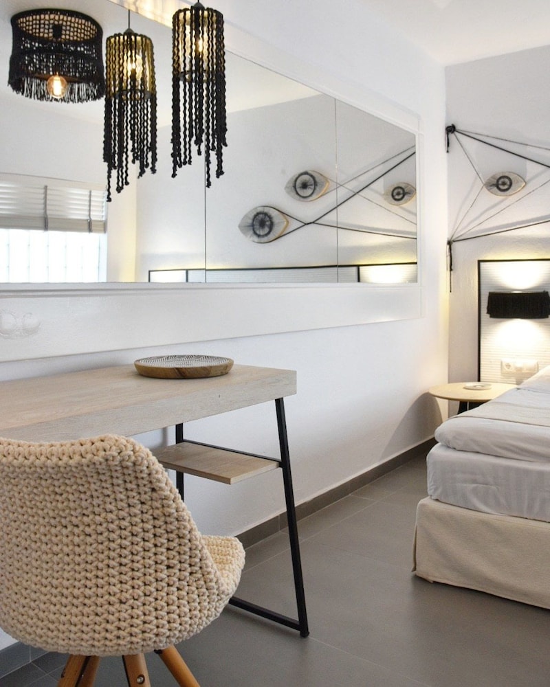 Angelos Design Suites