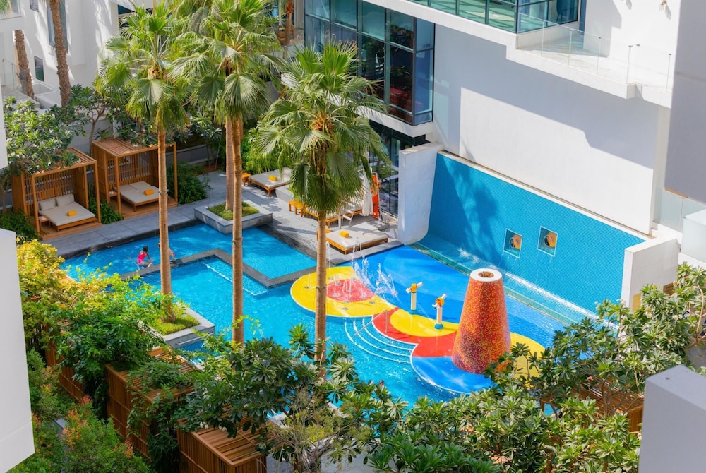 DXB - Five - 40608 - PJ