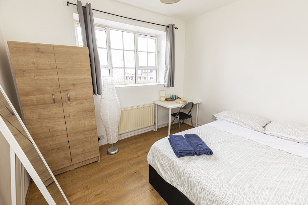 Tower Bridge Accommodation - 11