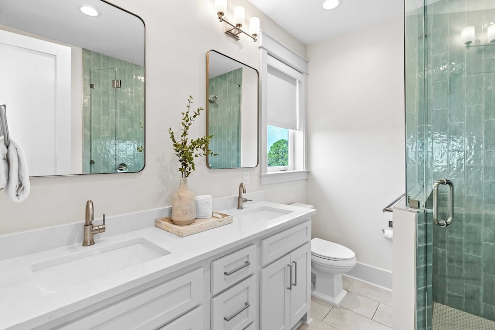 All Decked Out Seagrove by Avantstay Priv Pool+hot Tub, Ocean Views!