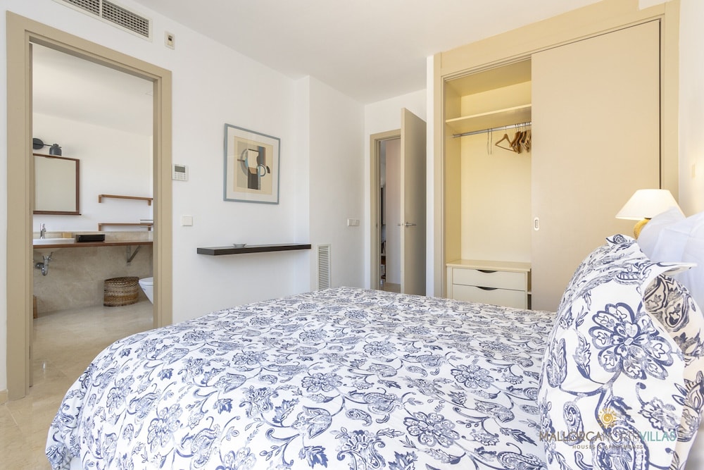 Apartment in Pollensa Near Sandy Beach