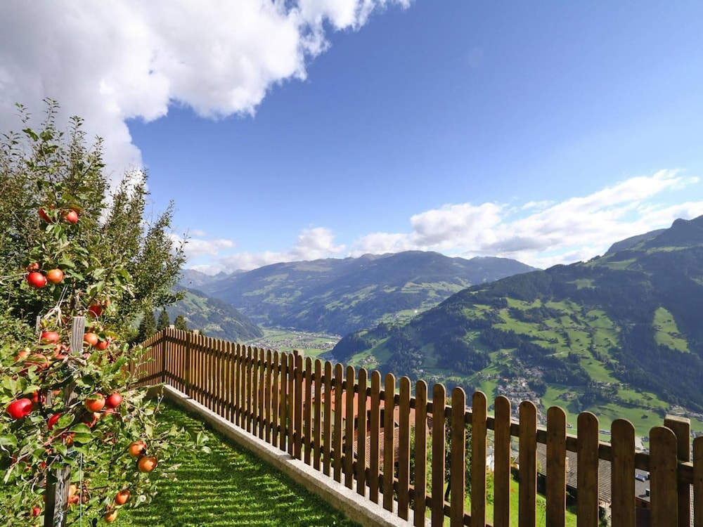 Apartment in Zillertal Near Horbergbahn