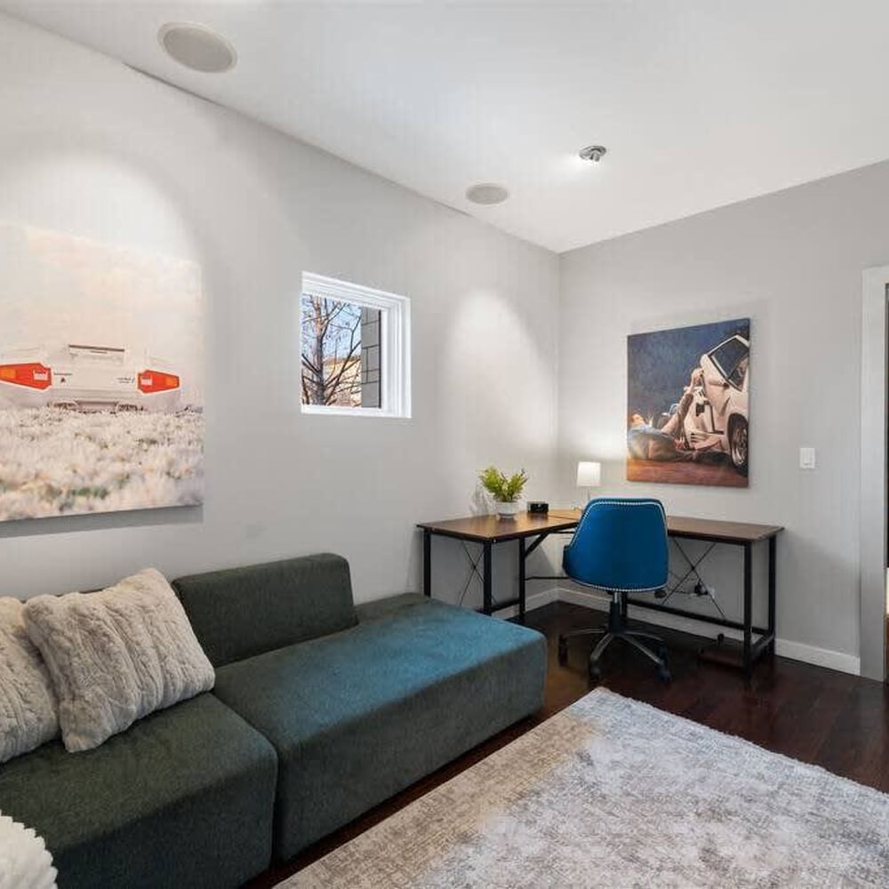 5BR 5BA Architectural Estate-theatre Gym Rooftop
