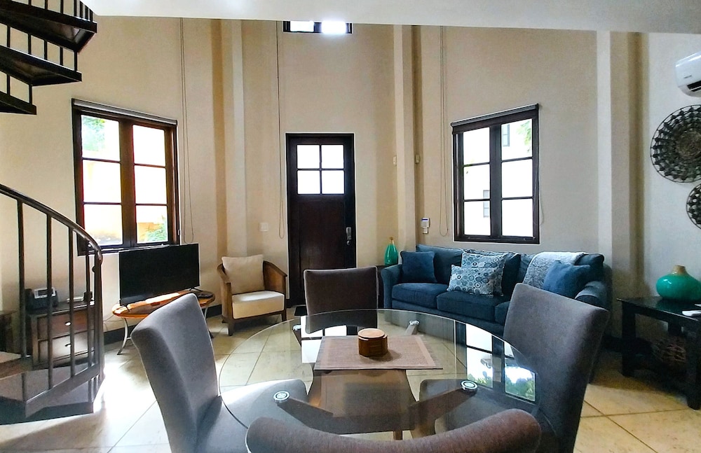 LC Loft 22 in Las Catalinas