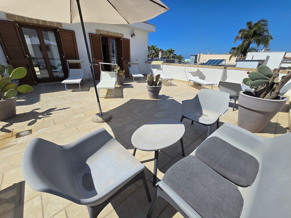 Lido Marini Rooms Affittacamere B&B