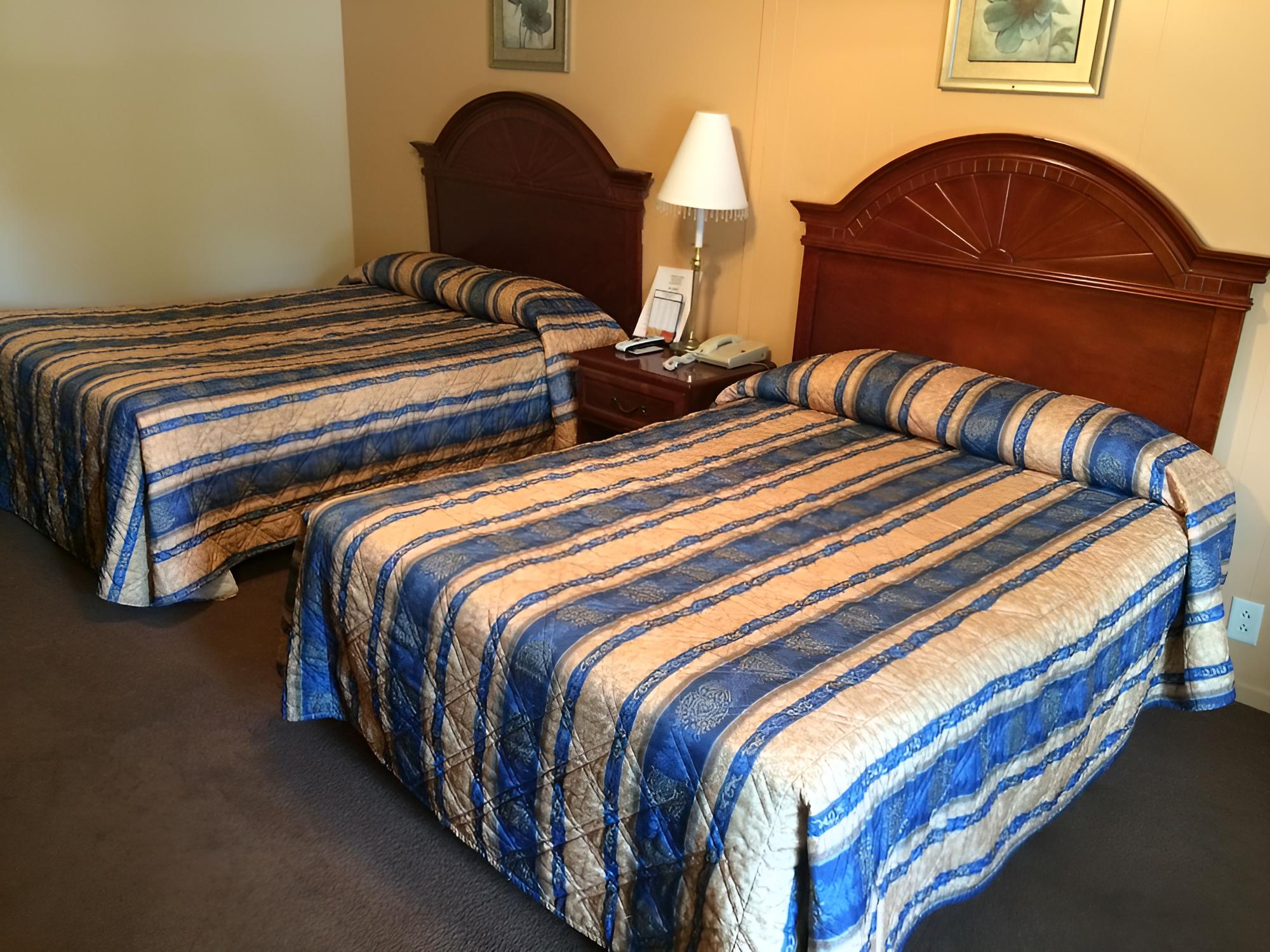 Marshall Vacations - Howard's Motel - Property Image 3