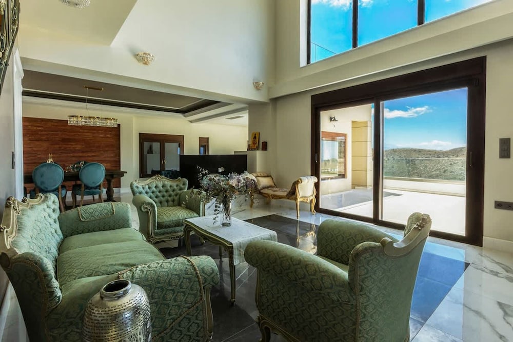 Villa Haria - Lux Villa With Private Pool in Crete