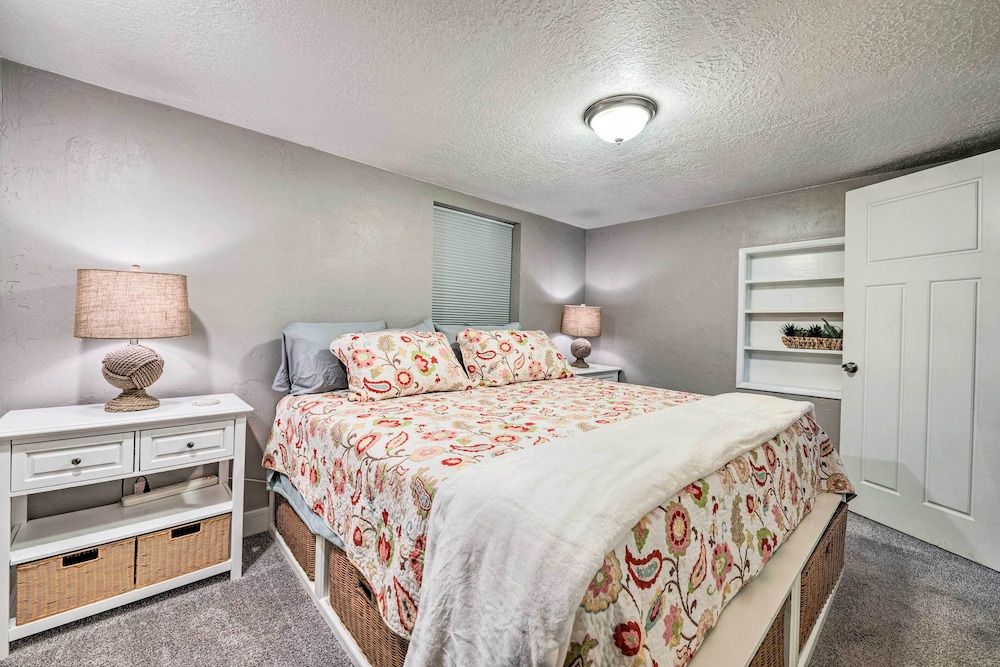 Modern Salt Lake City Apt.- 20mi to Snowbird!