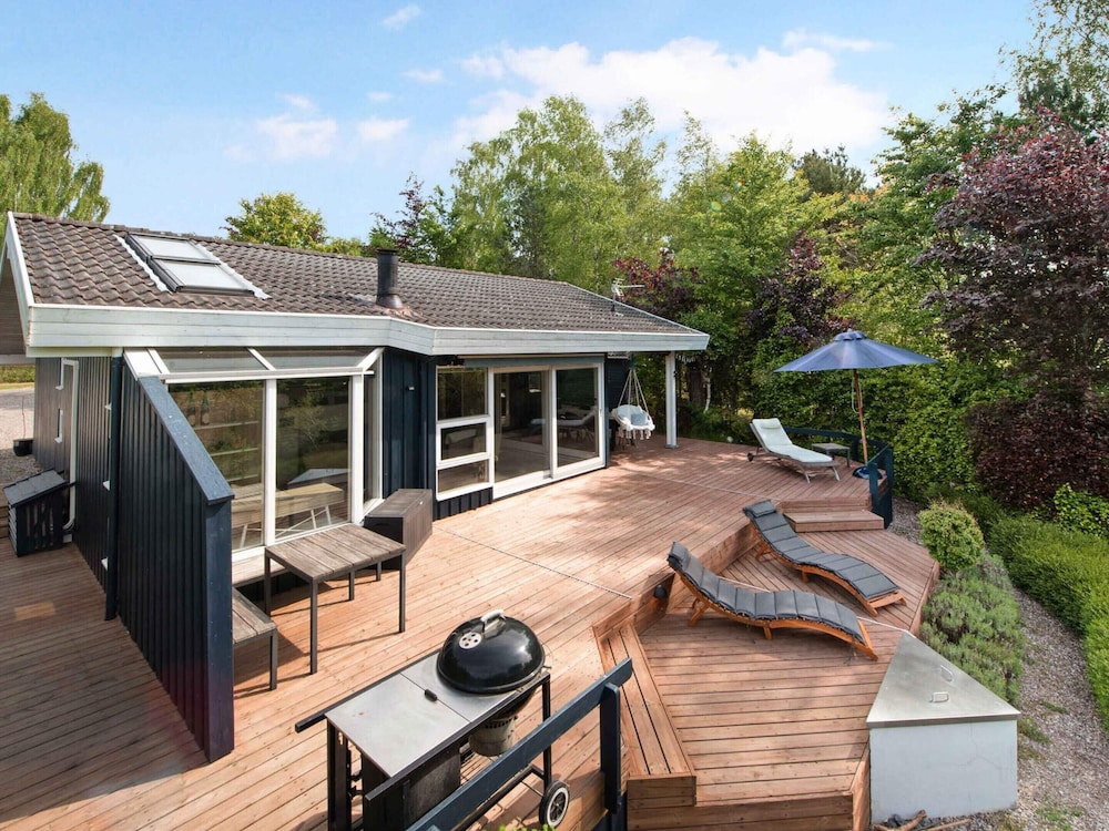 5 Star Holiday Home in Tikob