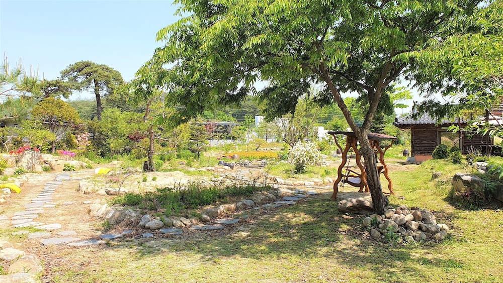 Tohyang Gotaek