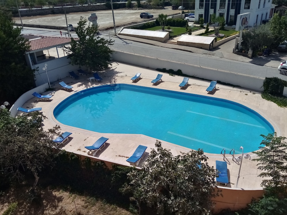 Mediterranean Apart Otel - Image 26