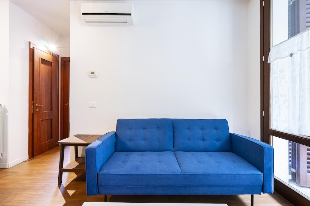 Berni in Florence With 1 Bedrooms and 1 Bathrooms