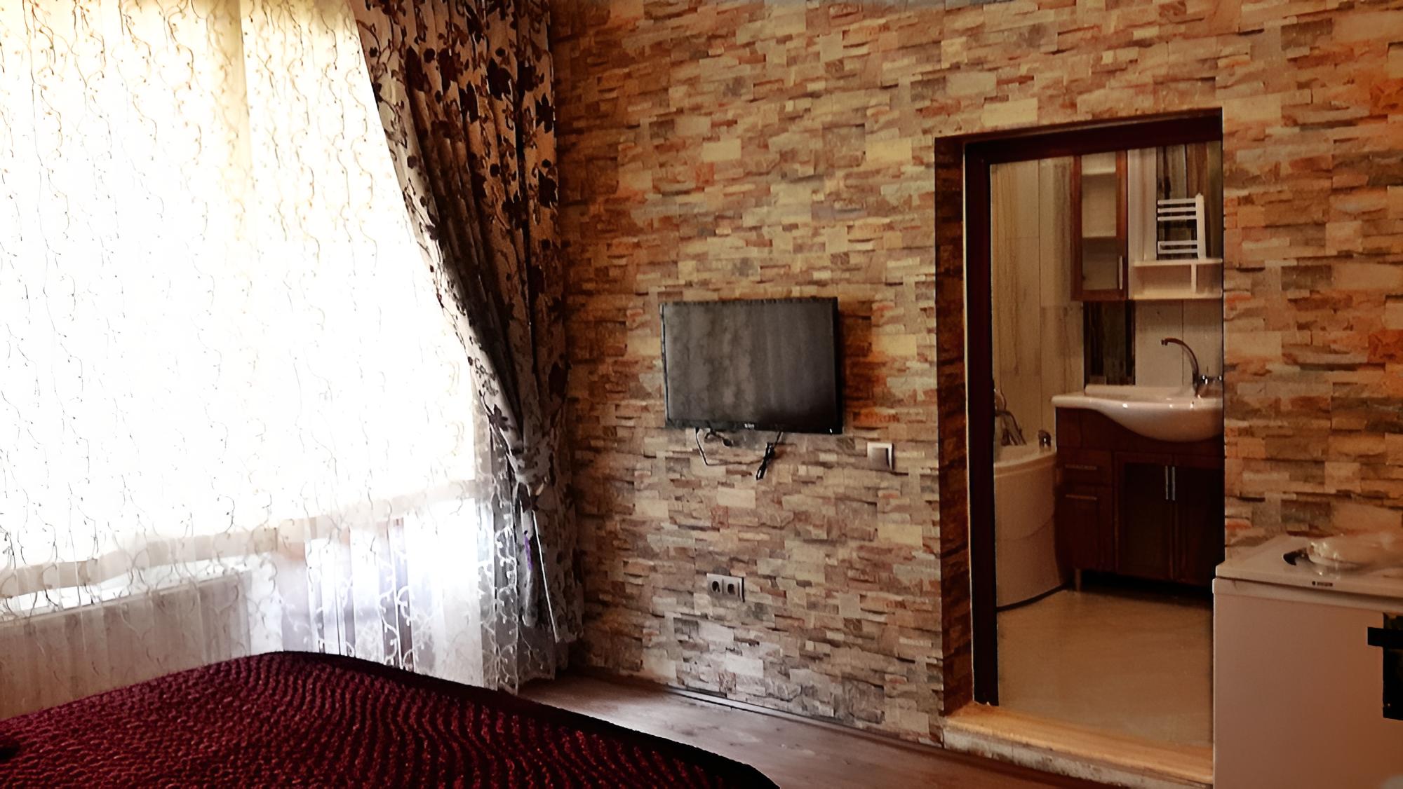 Dedeli Deluxe Hotel
