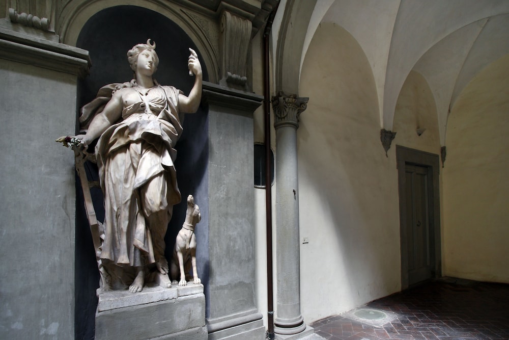 Palazzo Tolomei - Residenza d'Epoca