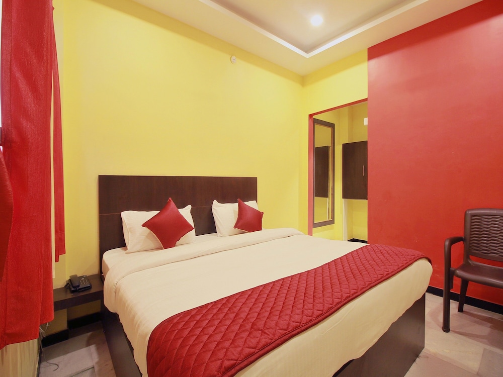 OYO 11333 MS Grand Inn
