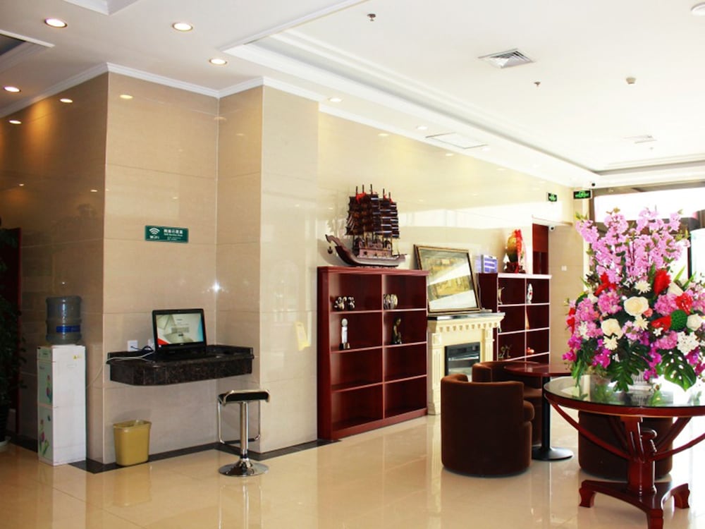 GreenTree Inn Xuzhou High Speed Railway Zhanqian Square Hotel