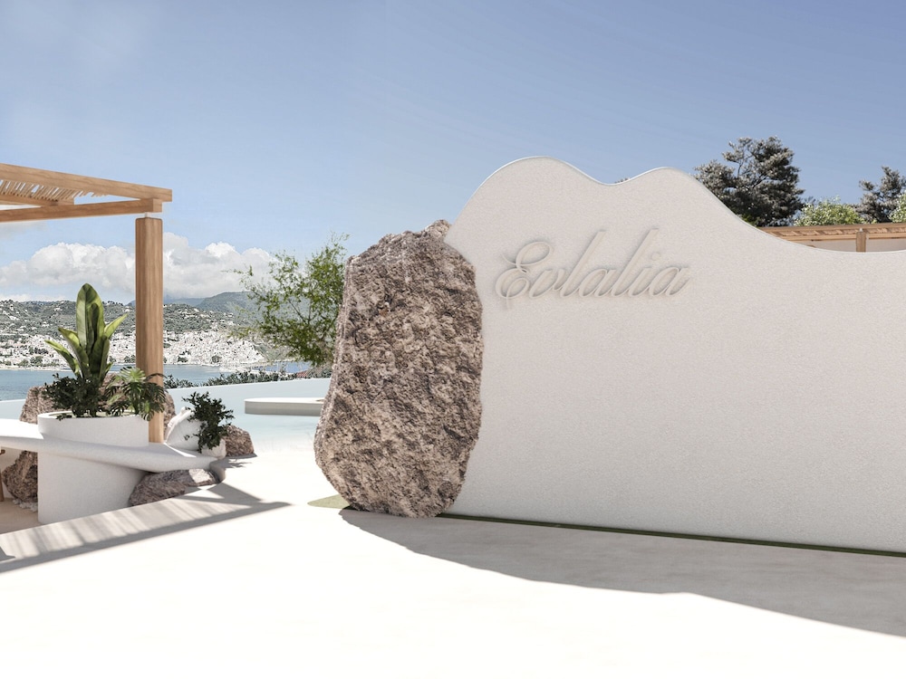 Evlalia Studios & Villas