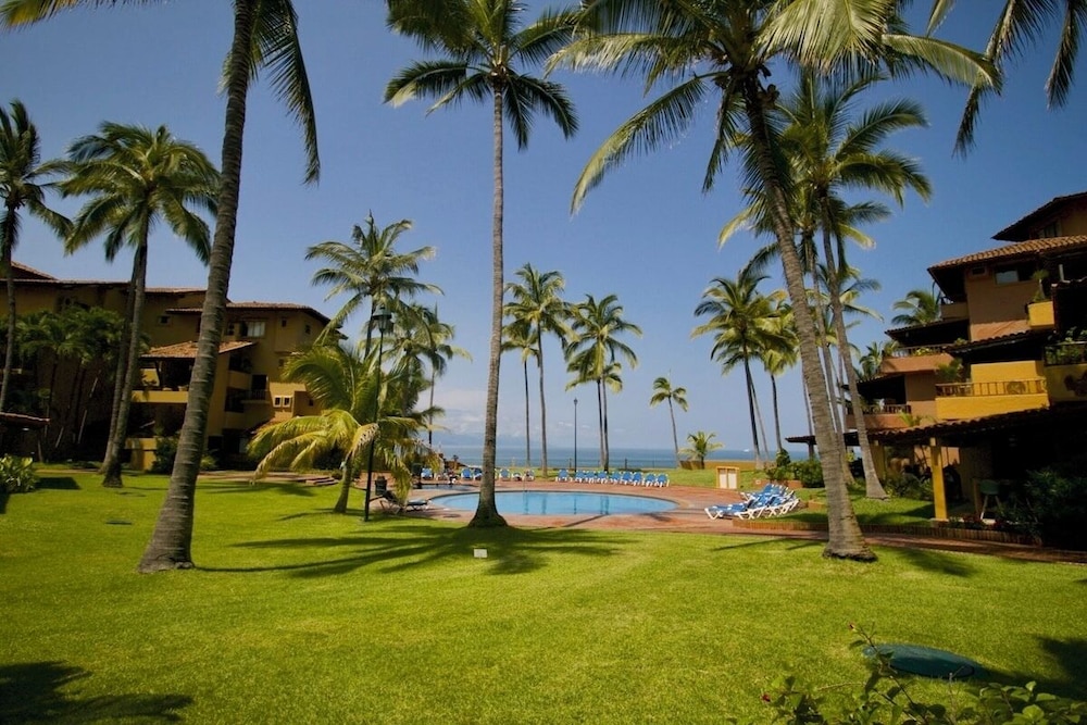 Los Tules Condominium Resort