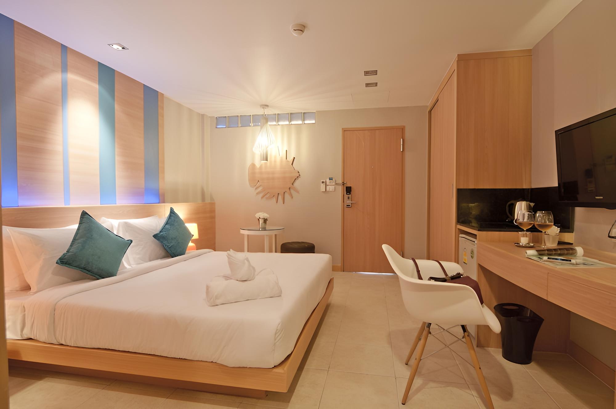 Ratana Apart-Hotel at Kamala