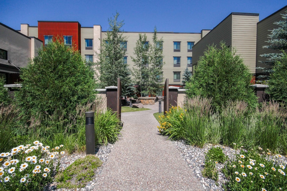 Bozeman Vacations - Homewood Suites by Hilton Bozeman - Property Image 9