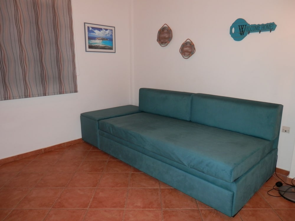 Elena Apartments