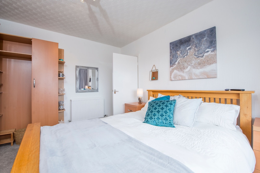 2Bd House With Stunning Views Of The Sea And Gower