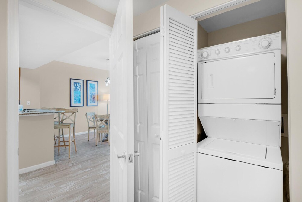 Palms Resort #2713 Jr. 2BR