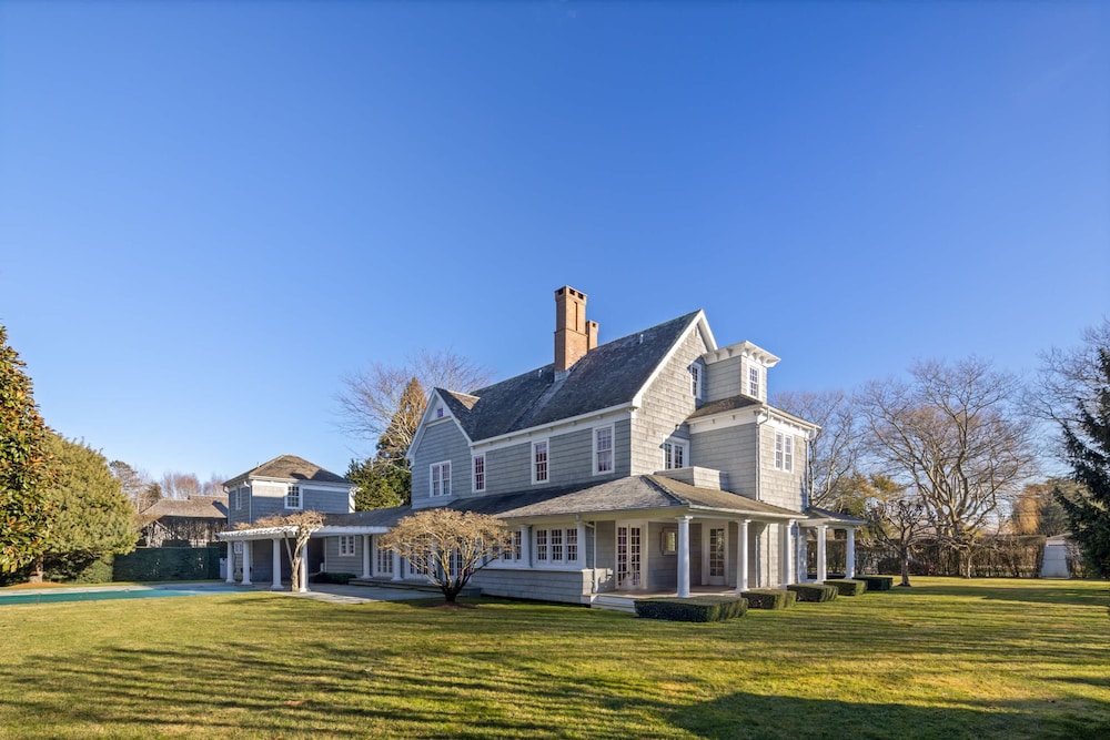 Oceanstone by Rove Estate w Pool Beach Access