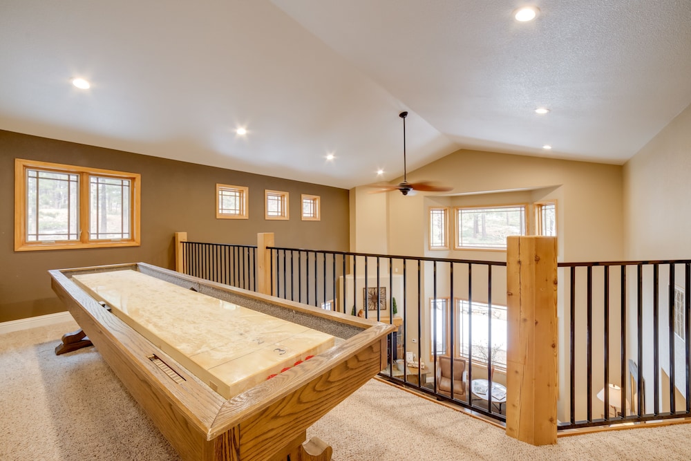 Reno Vacations - Sleek Reno-lake Tahoe Retreat, 4 Mi to Ski Mt Rose - Property Image 12
