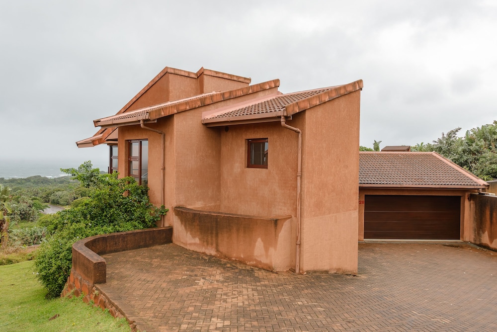 San Lameer Villa Rentals 14328