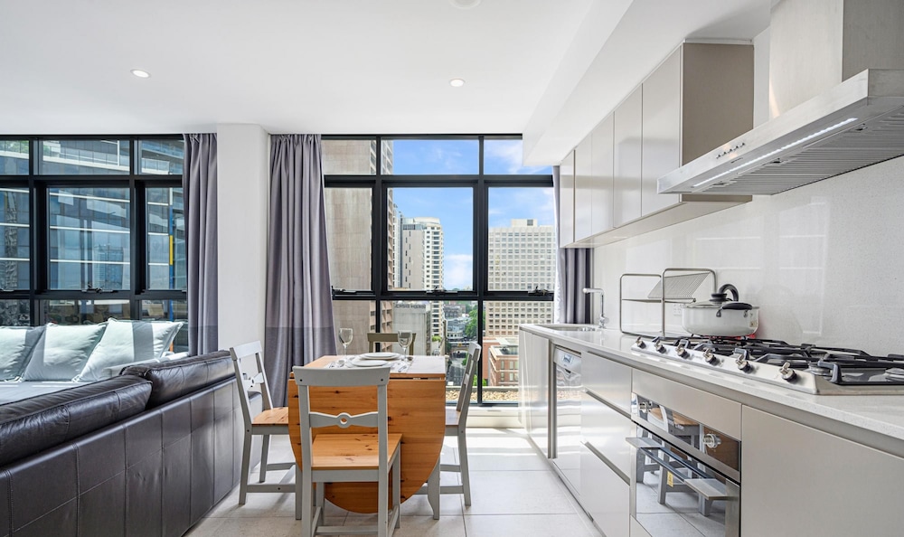 Metawise Sydney CBD Haymarket 2bed Penthouse B