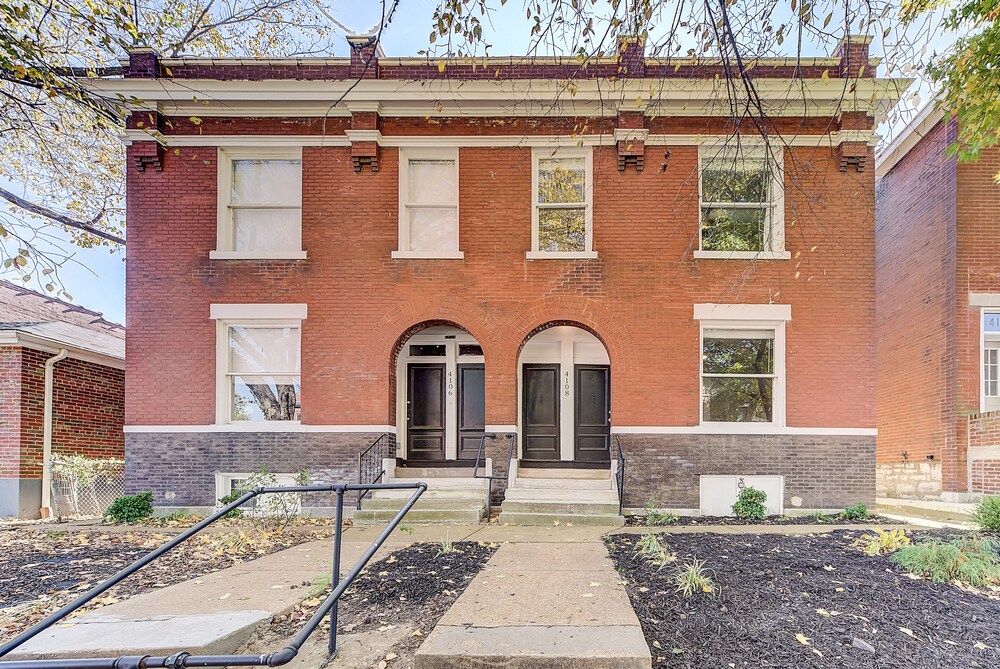 Designer Home in Shaw Right Side - JZ Vacation Rentals view 5