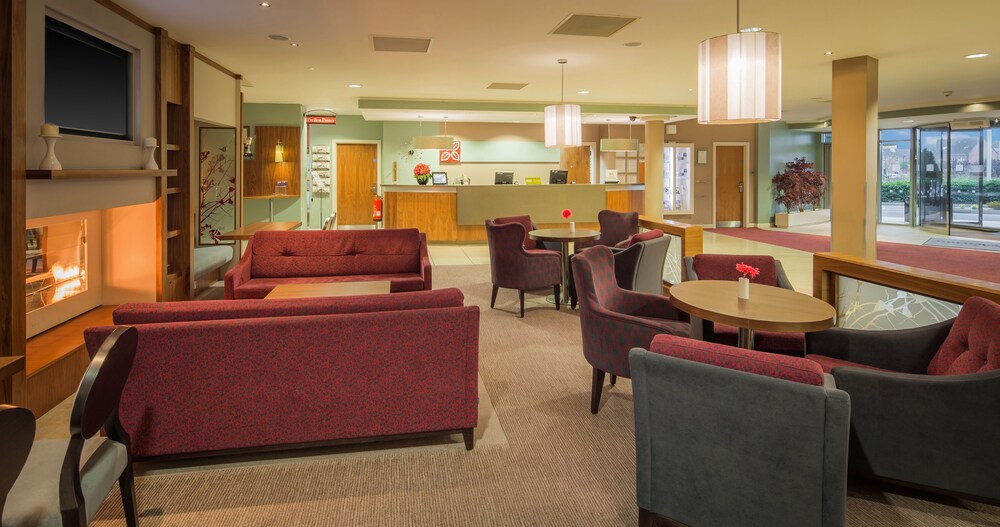 Luton Vacations - Hilton Garden Inn Luton North, United Kingdom - Property Image 55
