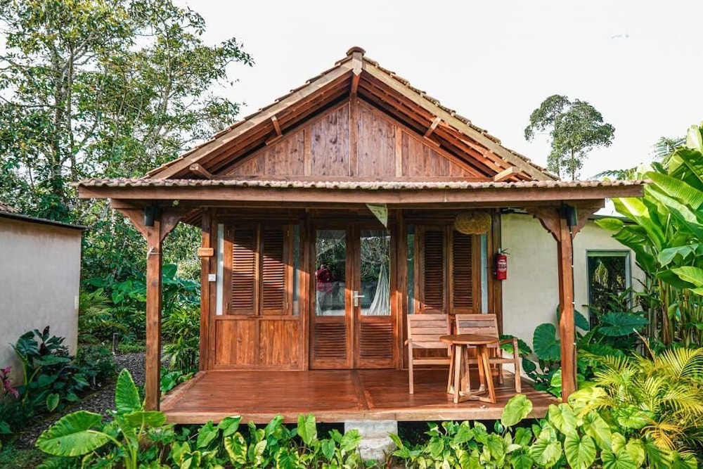 Green Lava Cabin Bedugul
