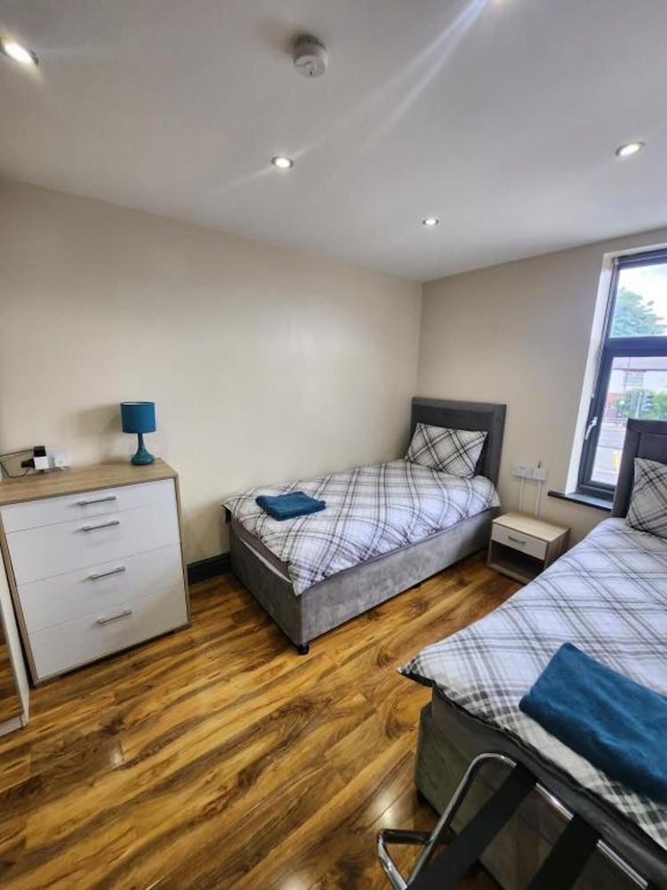 133 A Park Road Stretford