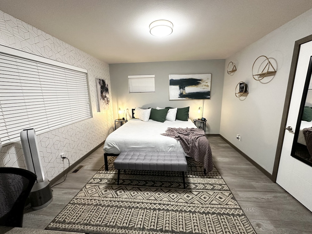 Central Tacoma Homestay -private room- view 3