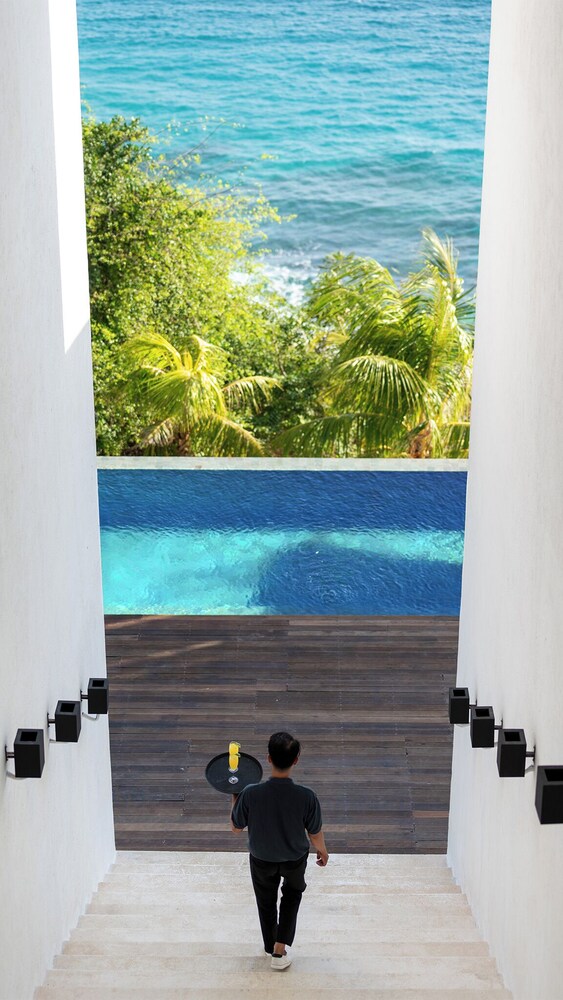Villa Kukenan by Elite Havens