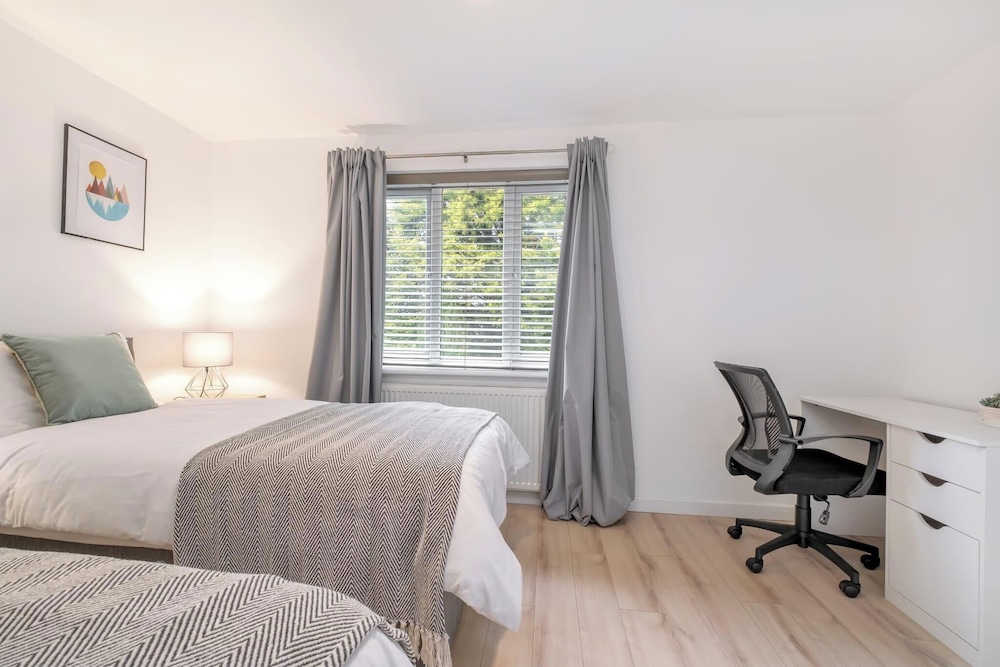 Bluebell House - Sleeps 5 - Garden - Parking