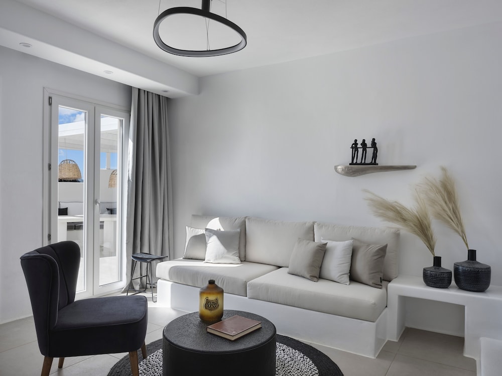 Maestro Villas Naxos