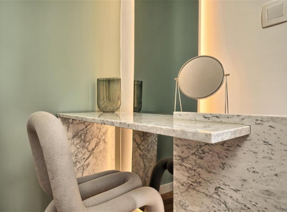 Apartment Domenico - 50 m From the sea
