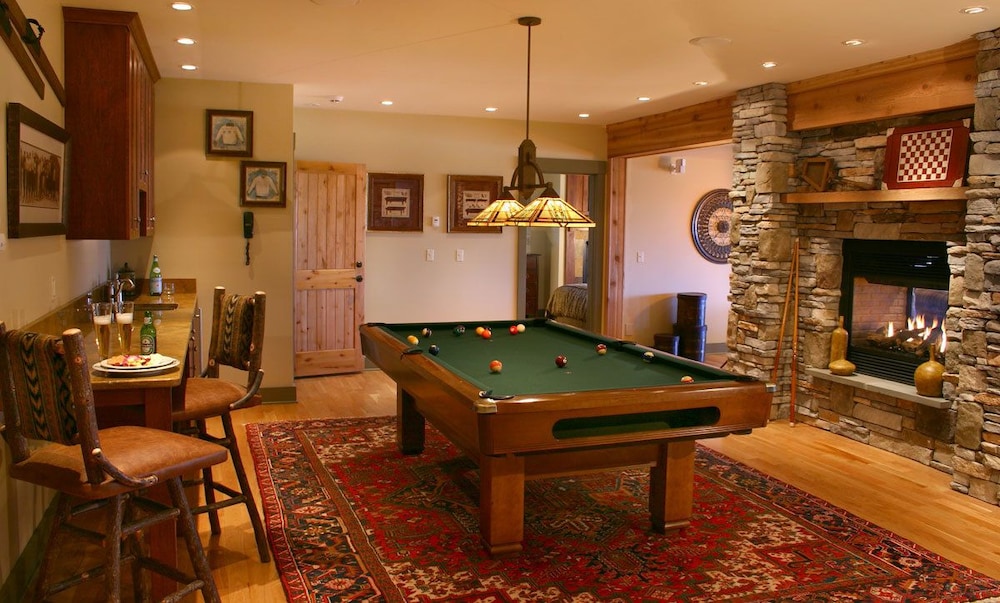 The Mountain Top Inn & Resort