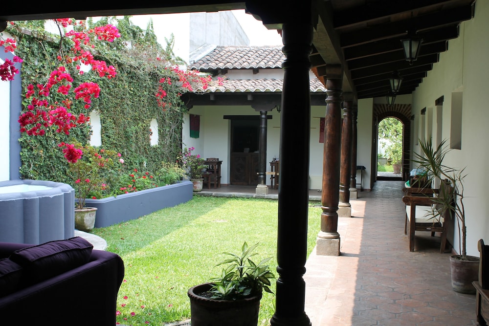 Hotel Casa Naranjo