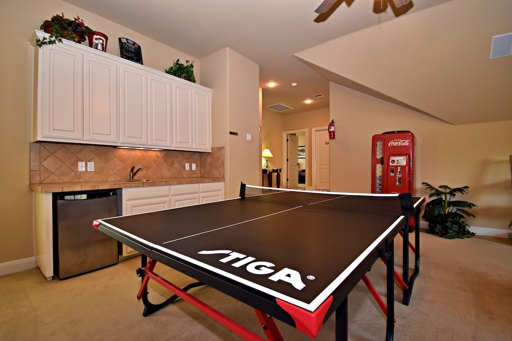 Pet-friendly Oasis in Gated Community! view 2