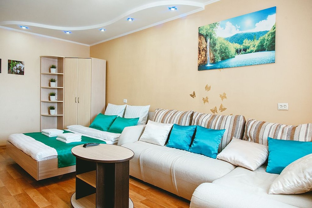 Apartments 5 Zvezd Microrayon Sovetskiy view 2
