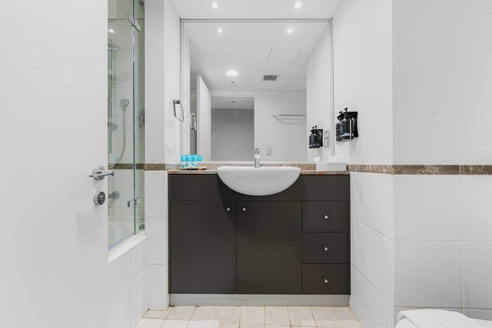 Kozyguru | Haymarket | Studio Apartments On George St