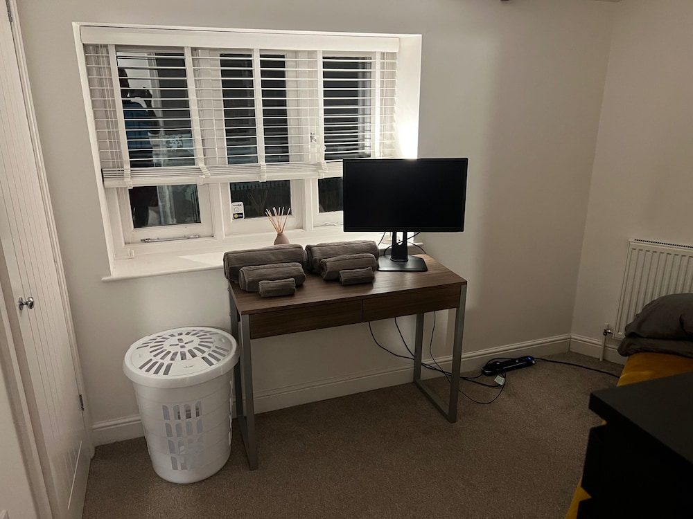 Seaside Cottage Escape in Paignton - Sleeps 4